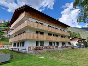 Stella Alpina Campitello Die Fassa